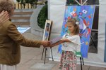 Дети Владивостока показали свой взгляд на АТЭС-2012