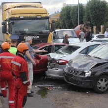 В аварии на Московском шоссе под Петербургом пострадали два человека
