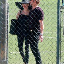 Анджелина Джоли и Брэд Питт целовались на людях