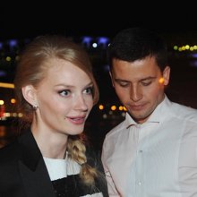 Светлана Ходченкова вышла в свет с будущим мужем