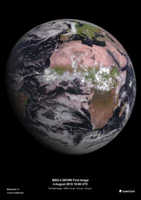Ученые: Новый геостационарный спутник ESA прислал первую фотографию Земли