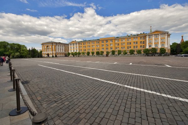 Ученые: На месте 14-го корпуса Кремля зарыты клады