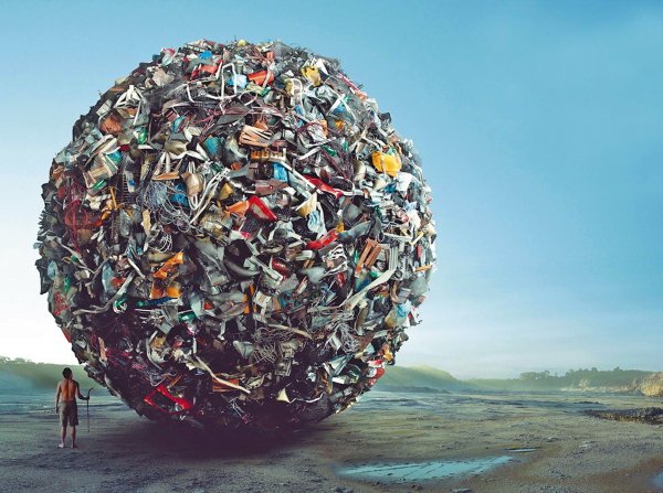 Ученые: К 2050 году человечество превратит Землю в "пластиковую планету"