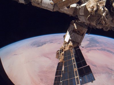 30 лет назад впервые была запущена орбитальная станция «Мир»