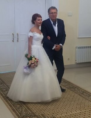 Пережившая кому актриса Александра Афанасьева-Шевчук вышла замуж