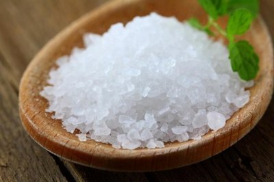 Ученые выяснили, что соленая пища может привести к ожирению