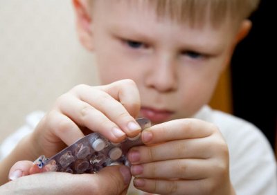Ученые доказали низкую эффективность антибиотиков для лечения детей