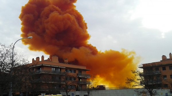 После аварии на химзаводе в Гамбурге в атмосферу попал ядовитый газ