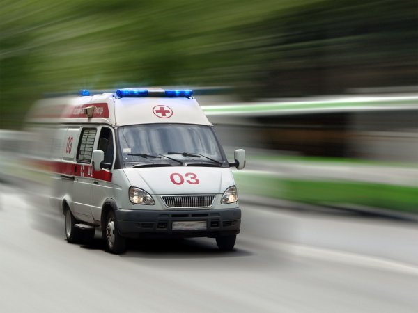В Липецке скорая помощь сбила 11-летнюю девочку