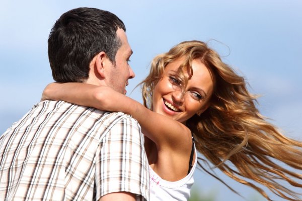 Ученые: Юмор укрепляет отношения между мужчиной и женщиной