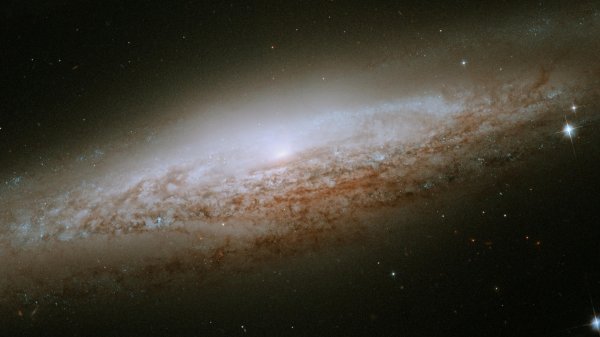 Ученые обнаружили неизвестную гигантскую галактику