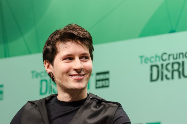 Павел Дуров отдаст миллион долларов создателям ботов для Telegram