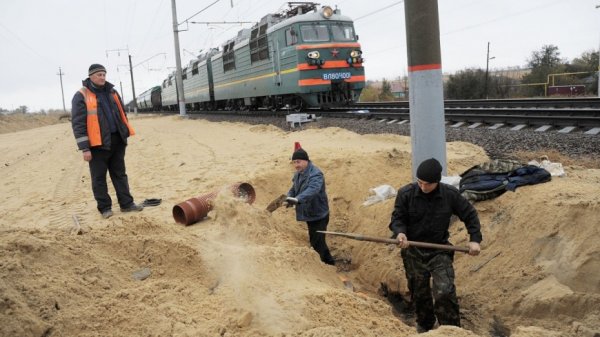 В Воронежской области началась укладка железной дороги в обход Украины