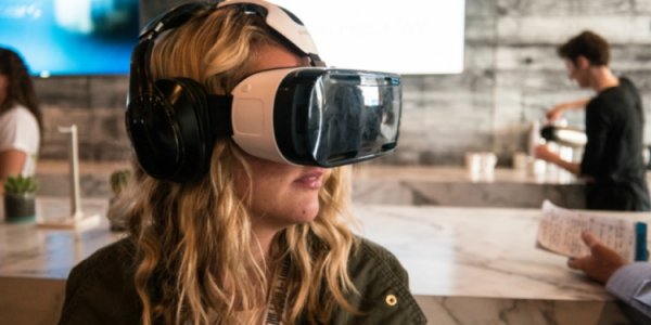 Google представит новый шлем виртуальной реальности