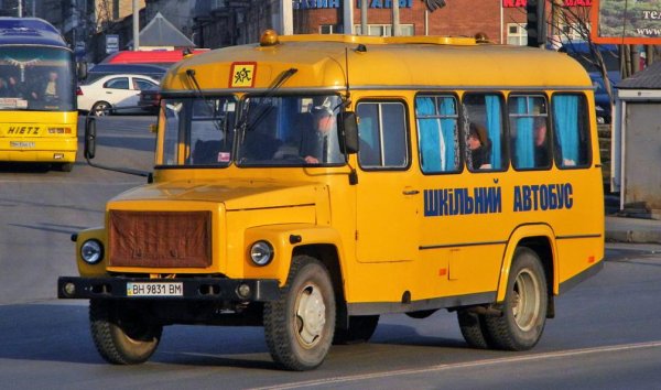 Школьников в Калужской области перевели на дистанционное обучение из-за плохих дорог