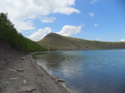 В Хакасии  в озере утонули семилетние мальчики-двойняшки