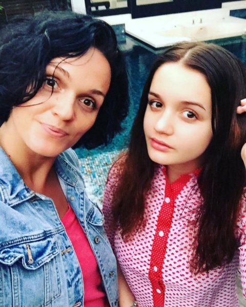 Певица Слава и ее старшая дочь Александра покорили Instagram