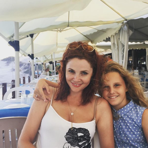 Екатерина Вуличенко отдыхает со своей дочерью на Кипре