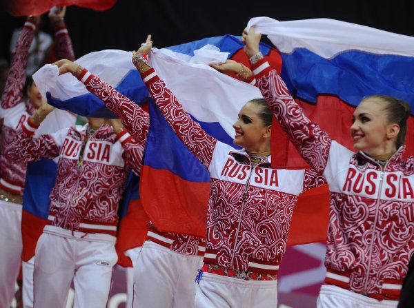 Российская сборная по художественной гимнастике завоевала золото в Рио