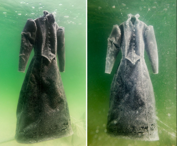 Пролежавшее два года в Мёртвом море платье израильской художницы сменило цвет