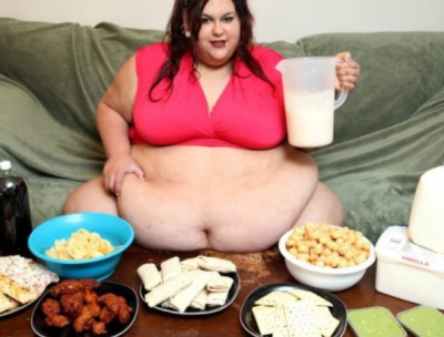 В США девушка решила стать самой толстой на планете