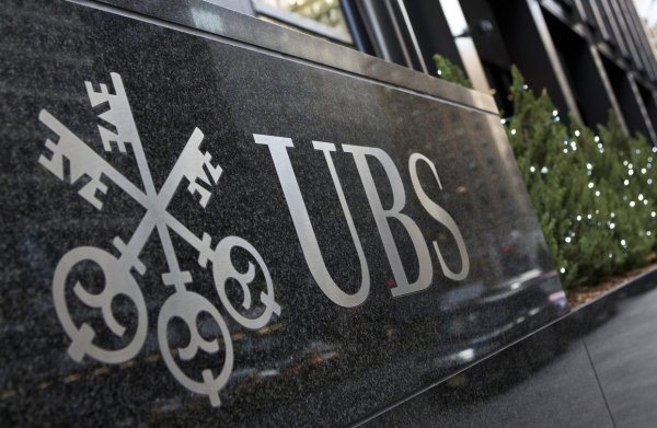 Во Франции требуют раскрыть имена владельцев 45 тыс. счетов банка UBS