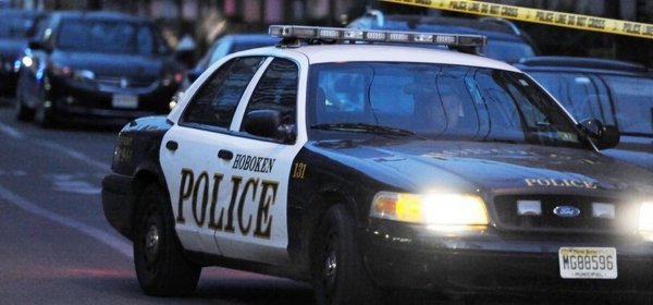 Полиция Лос-Анджелеса рекомендовала жителям покинуть улицы из-за стрельбы
