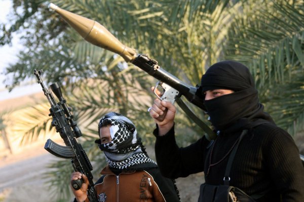 Боевики ИГИЛ казнили под Мосулом больше 200 человек