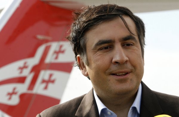 Саакашвили призвал к досрочным выборам в Раду