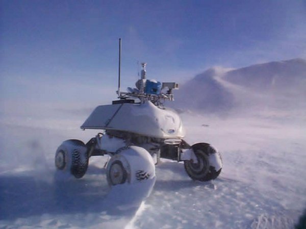 ОСК и ФПИ будут вместе создавать роботов для освоения Арктики