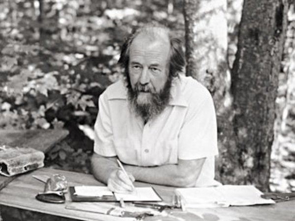 Александр Солженицын: Лучшие произведения и след в истории