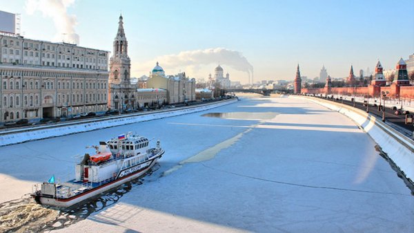 ЦОДД: Снегопад в Москве затруднит дорожное движение