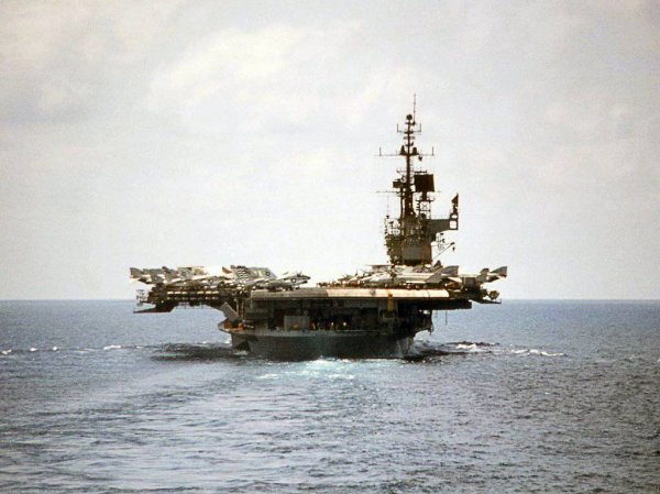 Военно-морские силы Ирана начали боевое учение в Индийском океане