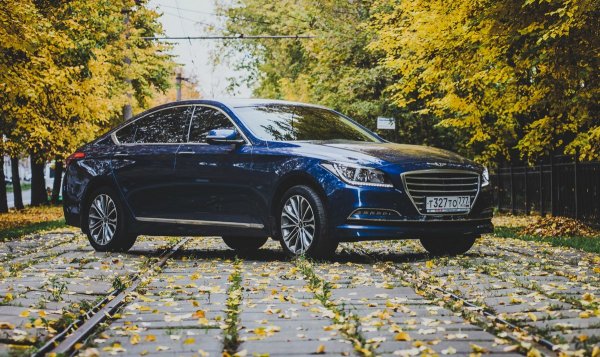 В России перестали продавать седаны Hyundai Genesis