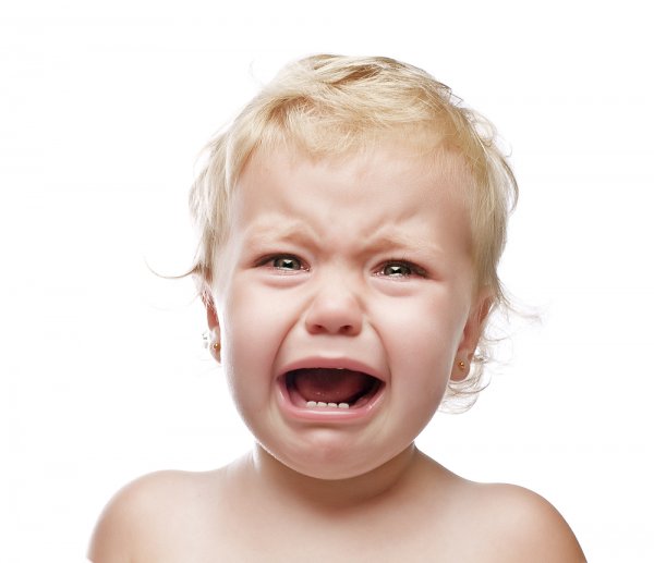 Эксперты рассказали, как детский плач влияет на мозговую активность родителей