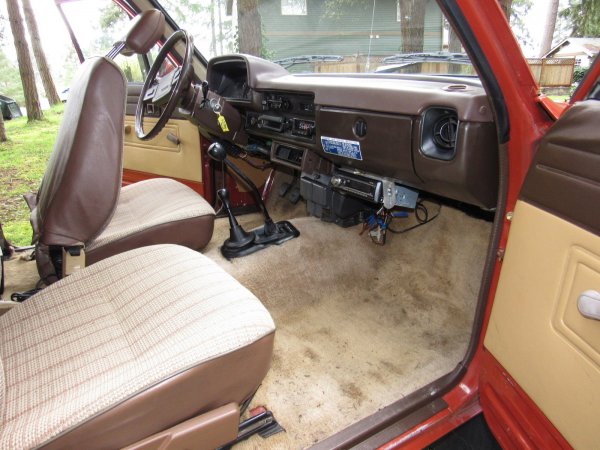 На продажу выставлен пикап Toyota SR5 1983 года выпуска
