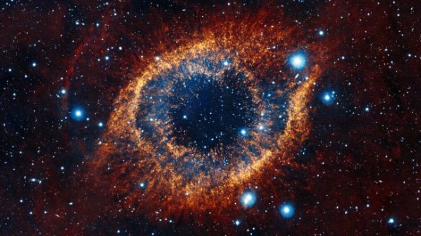 Телескоп Хаббл запечатлил вспышки звезд в Деве