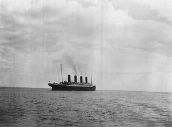 Фатальные ошибки или случайность: Почему затонул «Титаник»?