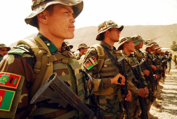 Афганистан просит РФ предоставить помощь в обеспечении армии и полиции