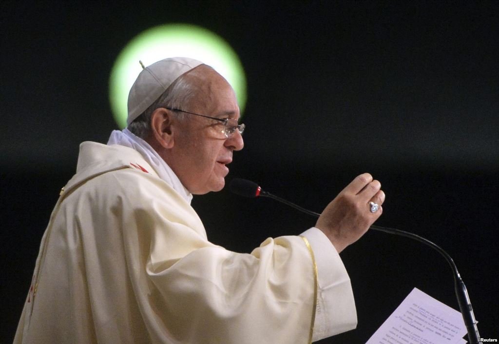 Папа Римский призвал генетиков не использовать человеческие эмбрионы в медицинских целях