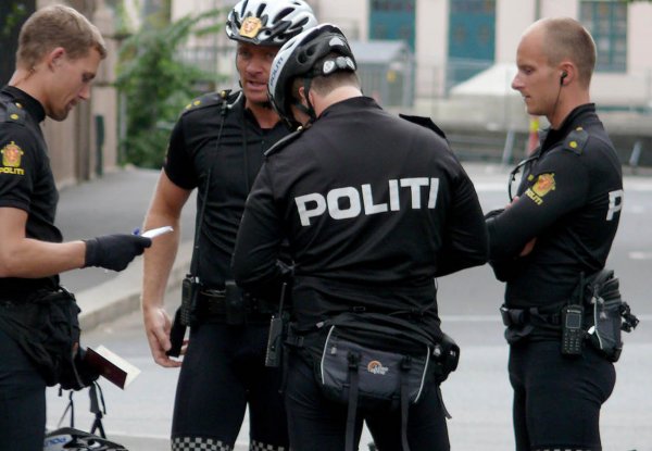 Суд Норвегии продлил срок ареста российского подростка