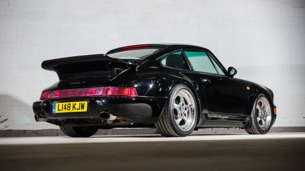 Редчайший Porsche 911 Turbo S Leichtbau продан по рекордной цене