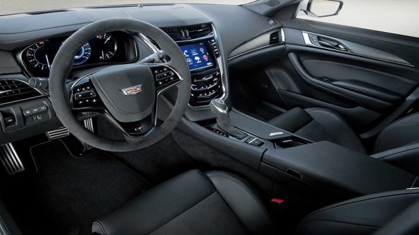 Представлены особые Cadillac CTS-V Carbon Black Edition для Японии