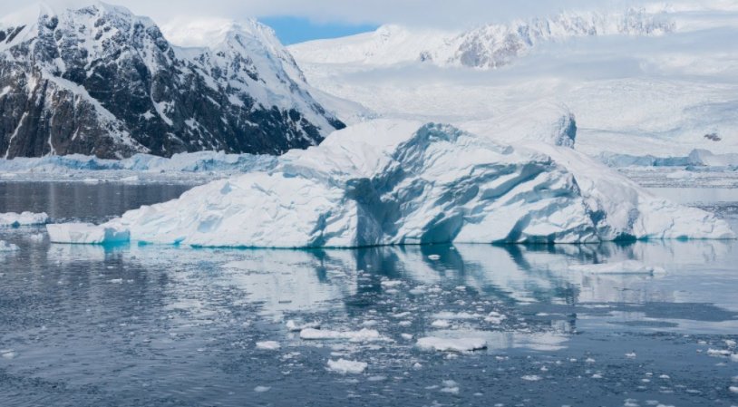 Ученые обнаружили что ледники начали таять с верхушки