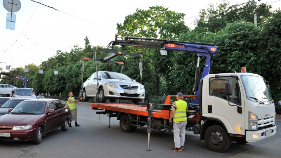 В Воронежской области разрабатывают систему оповещения водителей о перемещении авто на штрафстоянку