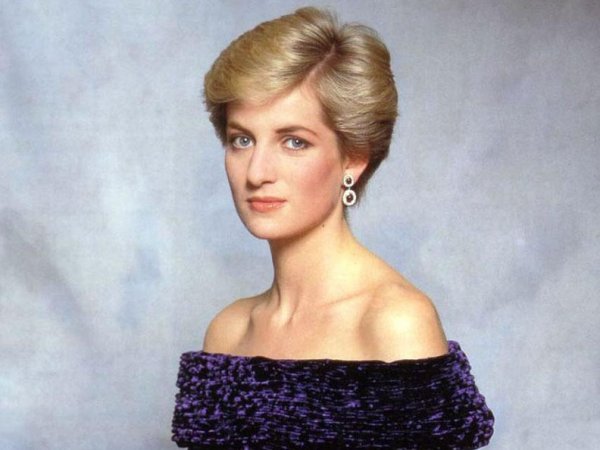 В Великобритании журналист, бравший интервью у принцессы Дианы, опубликовал тайные аудиозаписи