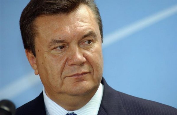 Янукович не приехал в суд Киева из-за угроз его жизни