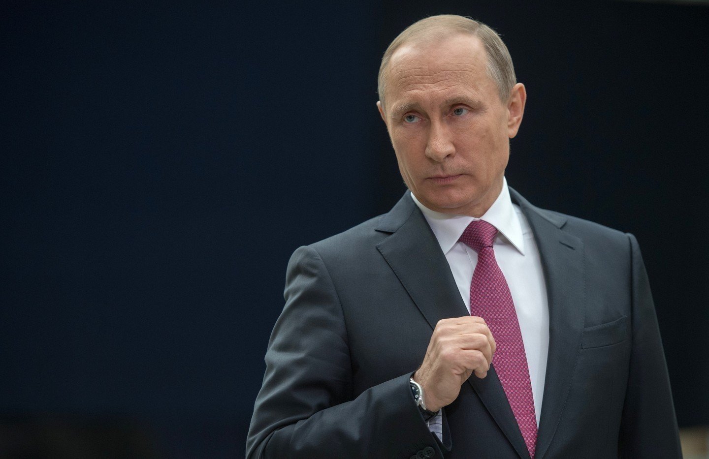 Путин одобрил закон о новых госпошлинах в сфере оборота оружия