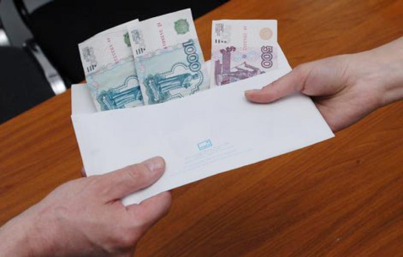 Не менее 200 учреждений на Ставрополье выплачивают заработную плату «в конвертах»