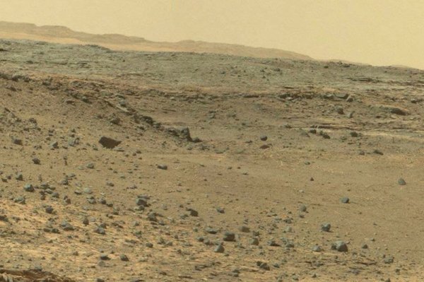 Уфологи нашли руины города на Марсе: На Красной планете живут лилипуты?